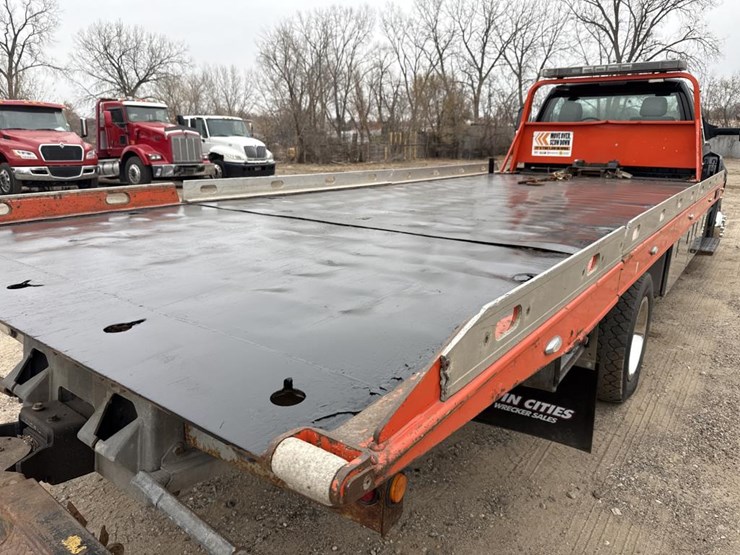 2007-ford-f650-image-25