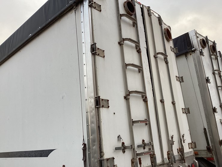 wilkens-walking-floor-image-11