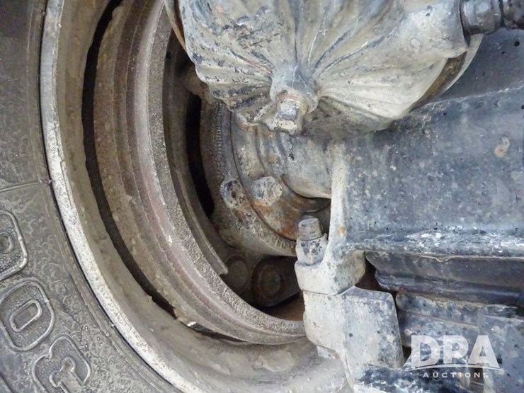 mack-r686st-image-58