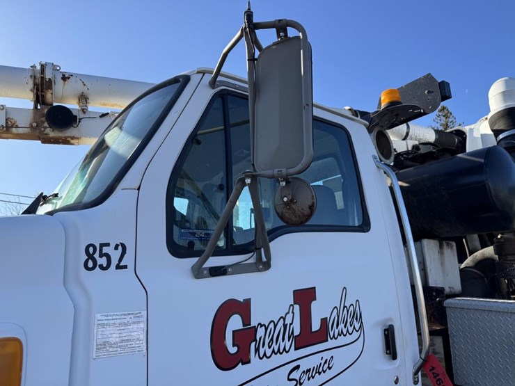 2002-vactor-2100-image-11