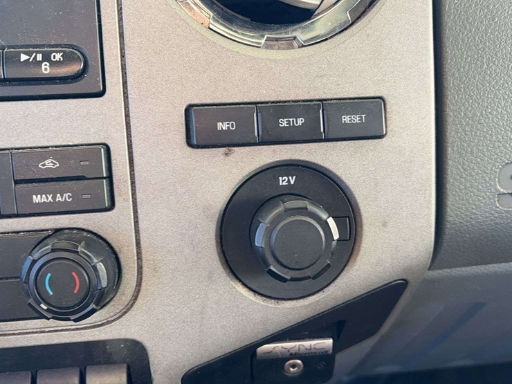 2012-ford-f650-image-33