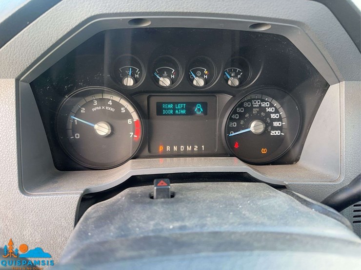 2015-ford-f250-xl-image-25