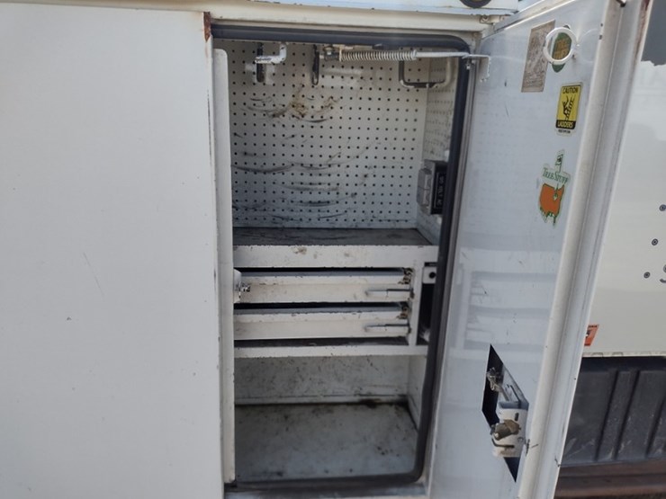 international-durastar-4300-image-35