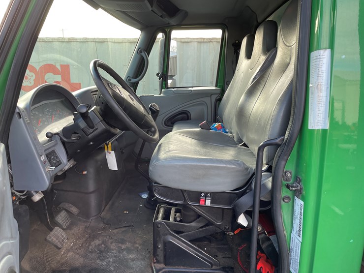 2007-international-4300-image-30