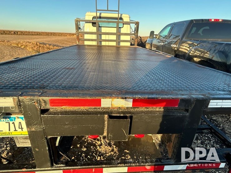 international-4700-image-12