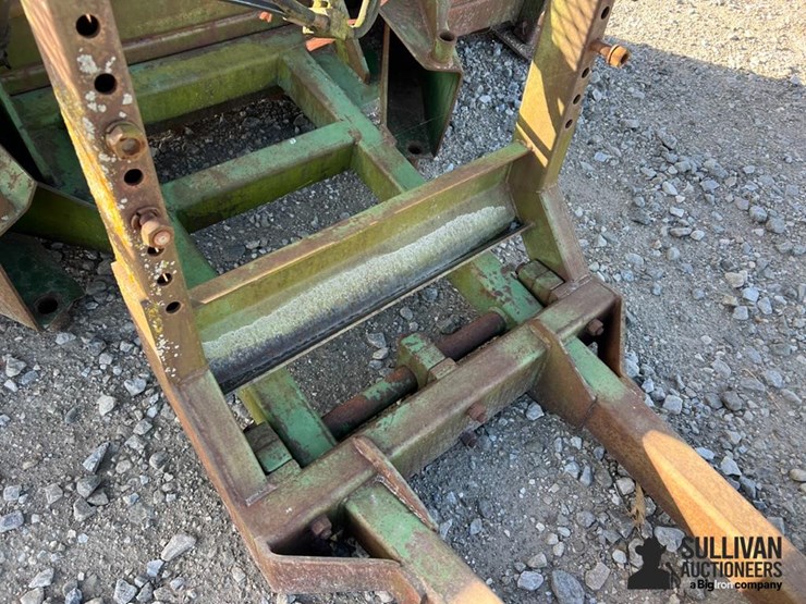 john-deere-10-image-16