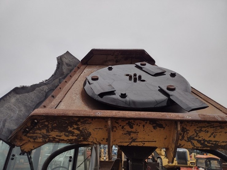 john-deere-5085e-image-31