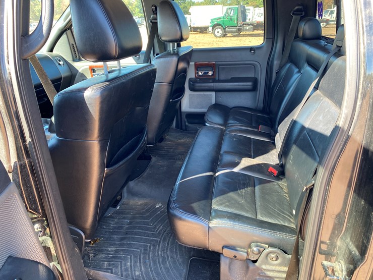 ford-f150-lariat-image-35