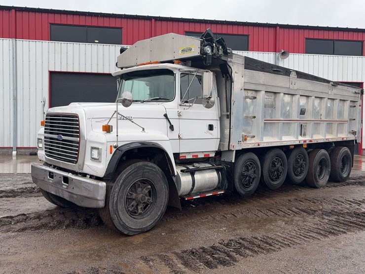 1994-ford-lt9000-image-1