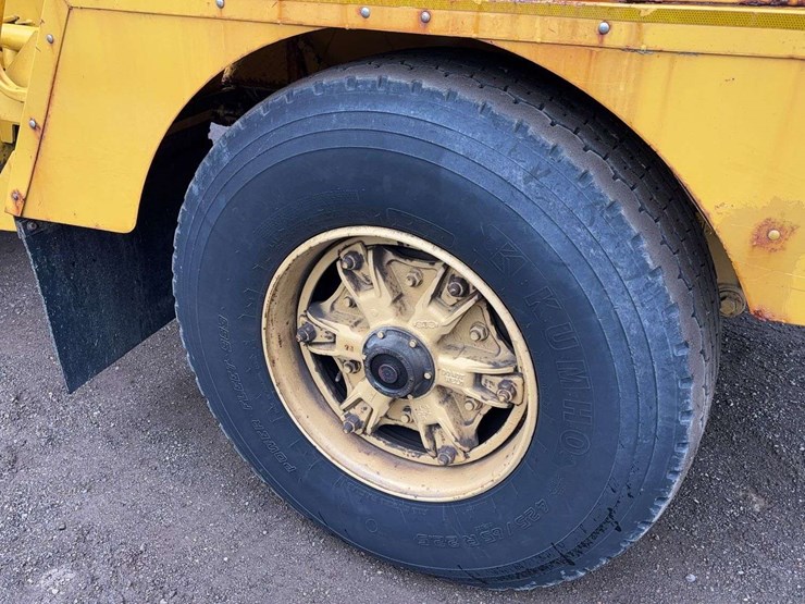 1996-grove-tms250c-image-11