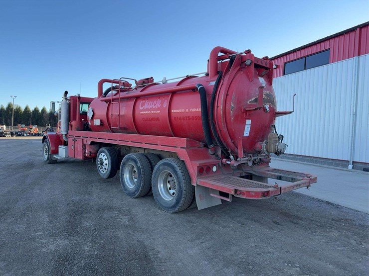 2004-peterbilt-357-image-4