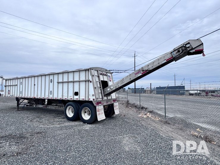 2013-merritt-hopper-image-14