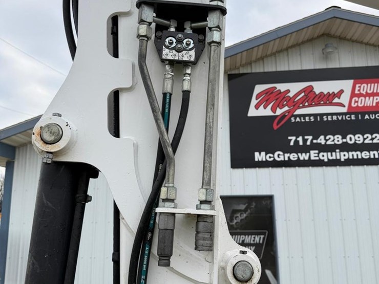 2022-bobcat-e50-image-9