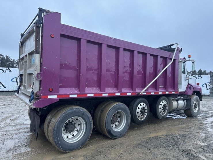 2007-international-paystar-5600i-image-5