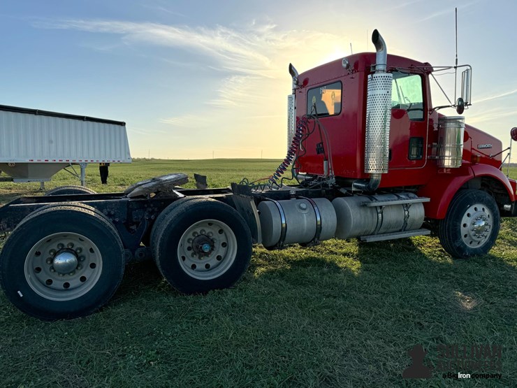 kenworth-t800-image-5