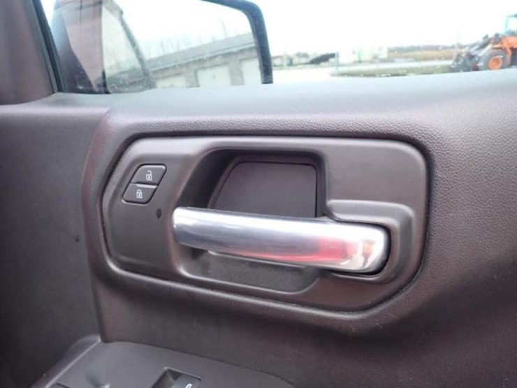 chevrolet-silverado-1500-image-61