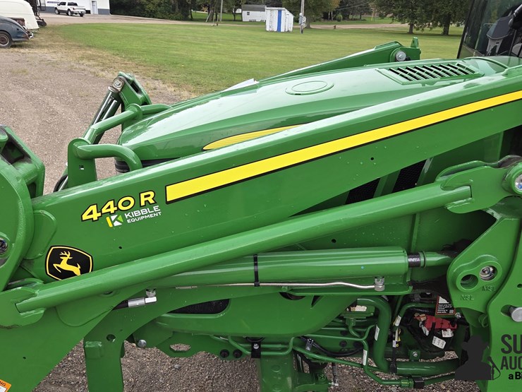 john-deere-4066r-image-11
