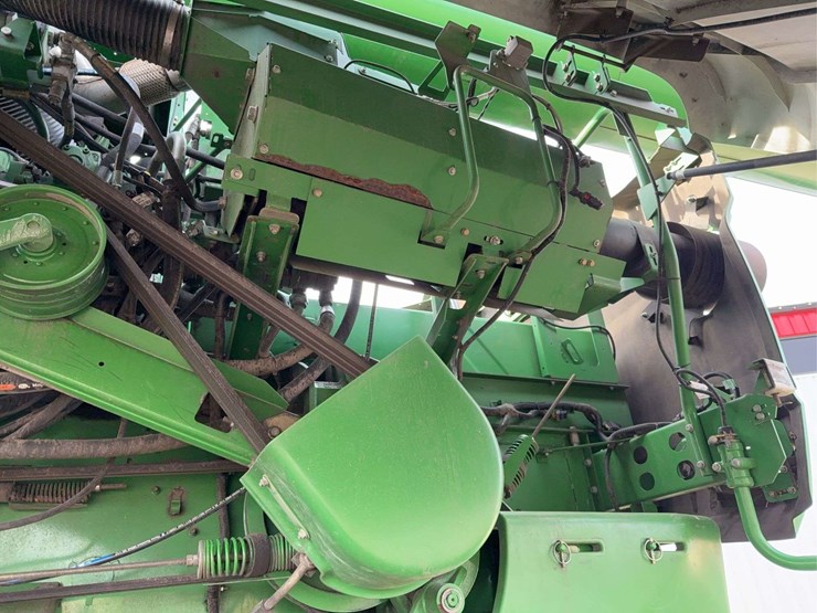 2013-john-deere-s670-image-49