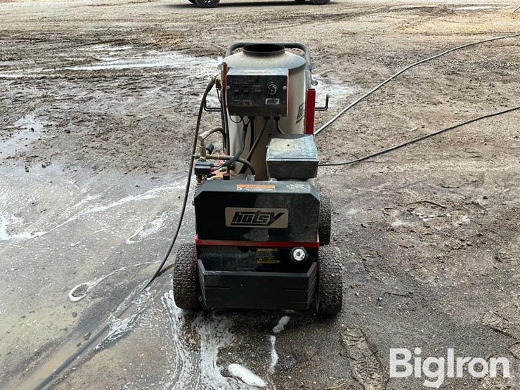 hotsy-797ss-hot-water-washer-image-2