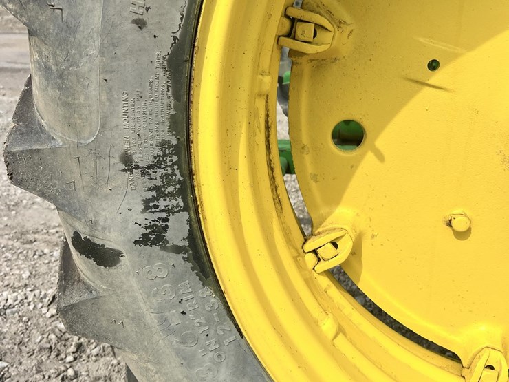 john-deere-630-image-27