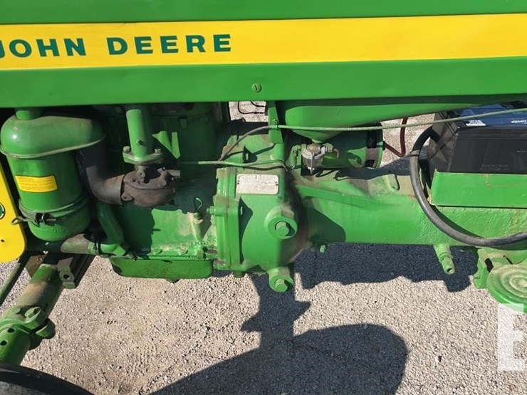 john-deere-420u-image-5