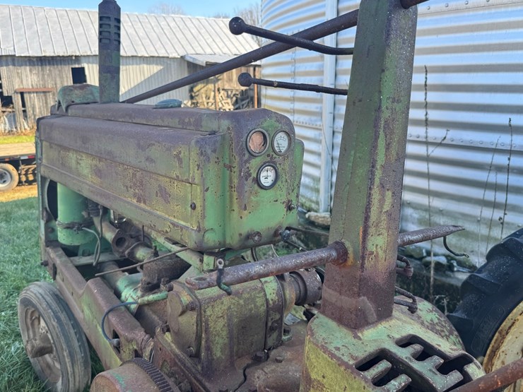 john-deere-b-image-18