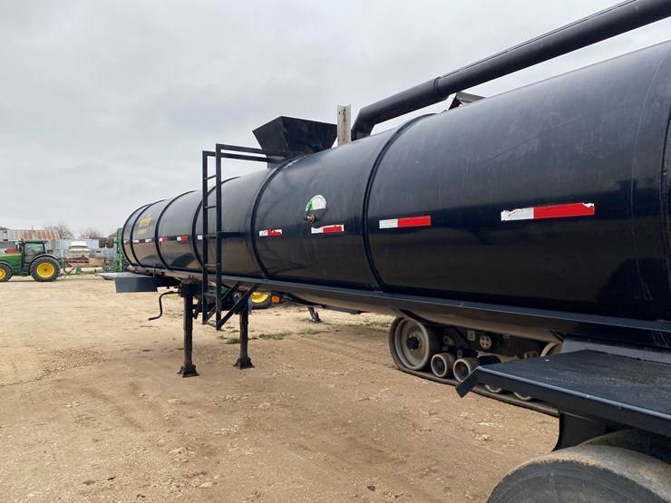 #1031-•-2014-northern-6000-gallon-semi-manure-tanker-trailer(has-wi-title)-(kewaunee,-wi)-image-12