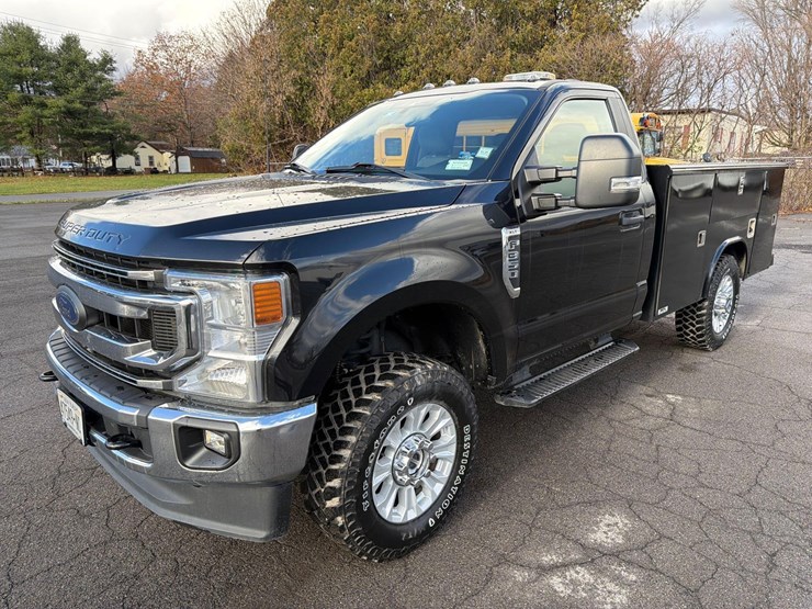 2021-ford-f350-image-2