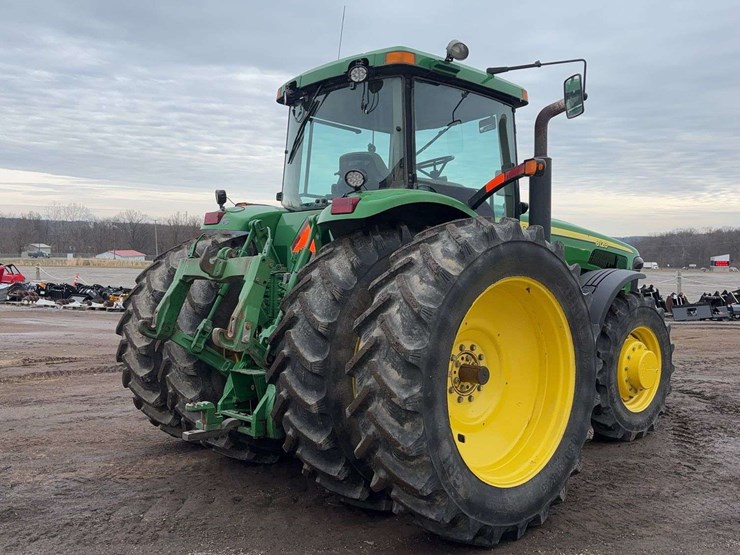 2003-john-deere-8120-image-3