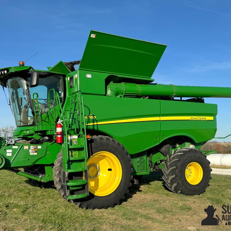 JOHN DEERE S760