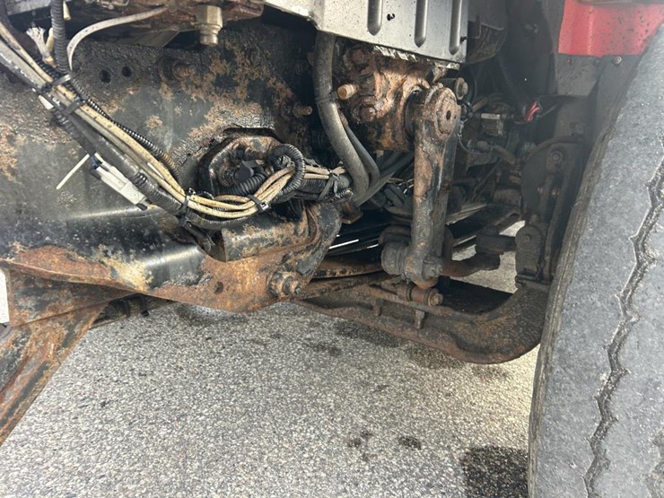 #1673-•-2002-international-workstar-tri-axle-dump-truck-image-36