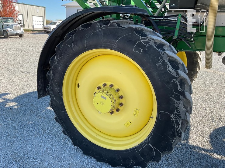 john-deere-r4038-image-26