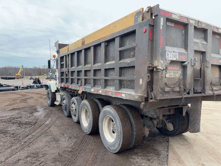 1996-international-5000-image-8