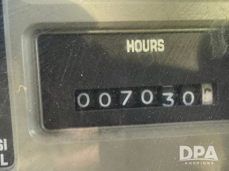 1999-international-4900-image-15