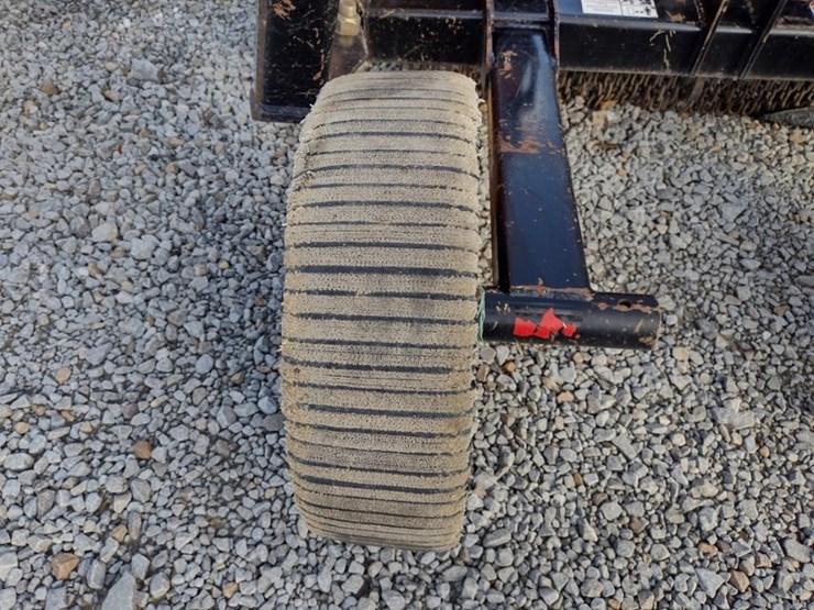 land-pride-rc3712-image-11