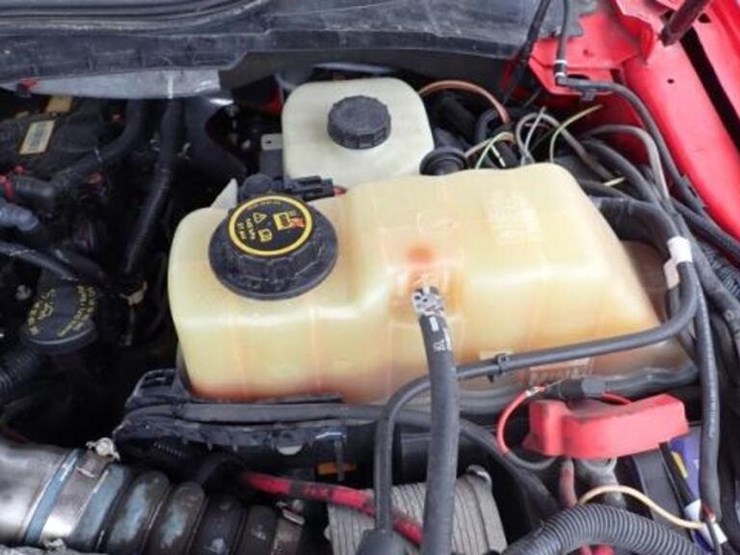 ford-f350-xlt-image-17