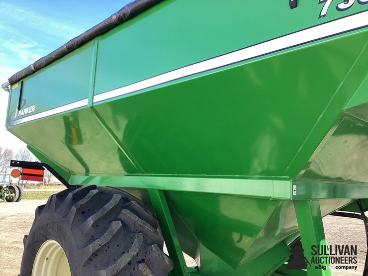 2009-parker-739-image-19