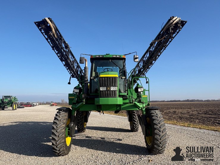 john-deere-4700-image-2