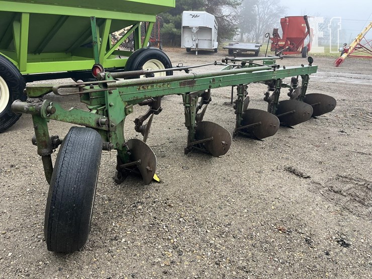 john-deere-145a-image-2