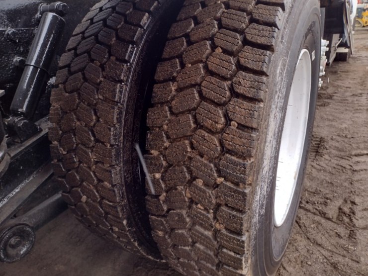 kenworth-t800-image-28