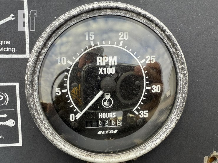 2000-vermeer-rt700-image-11