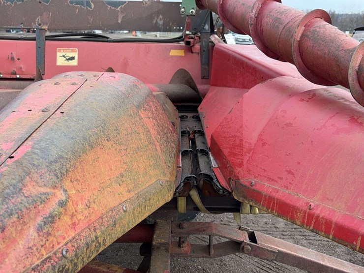 case-ih-1063-image-15