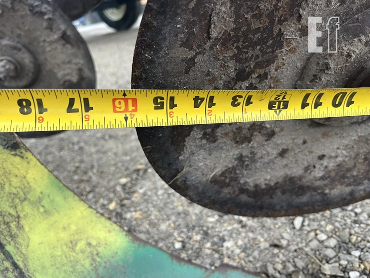 john-deere-145a-image-3