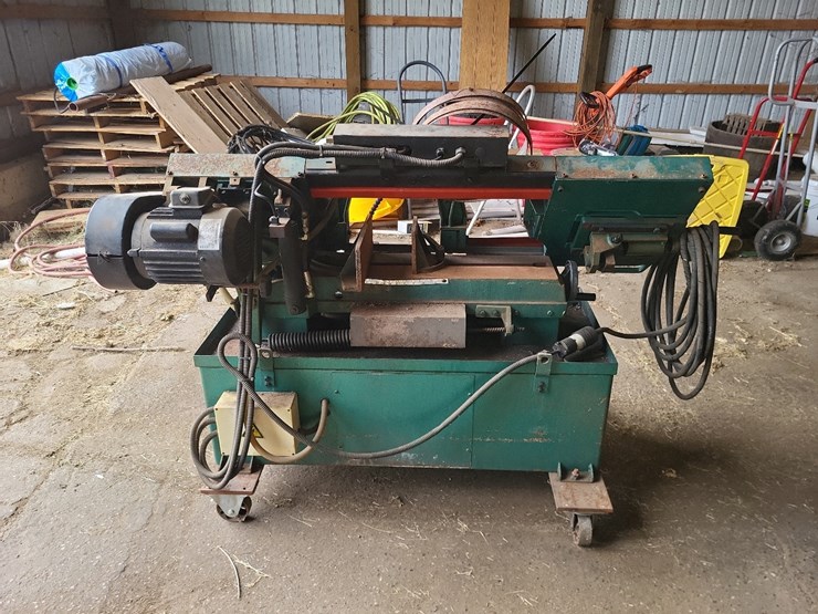 grizzley-69744--band-saw-on-wheels-w/coolant-image-10