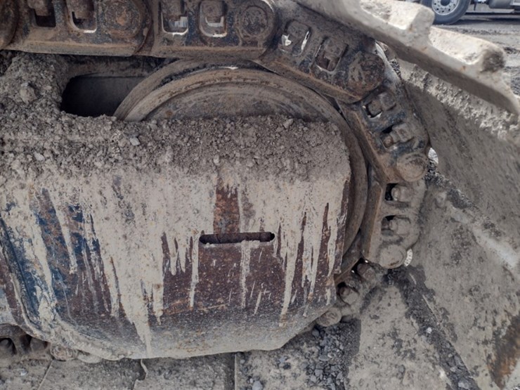 deere-225d-lc-image-27