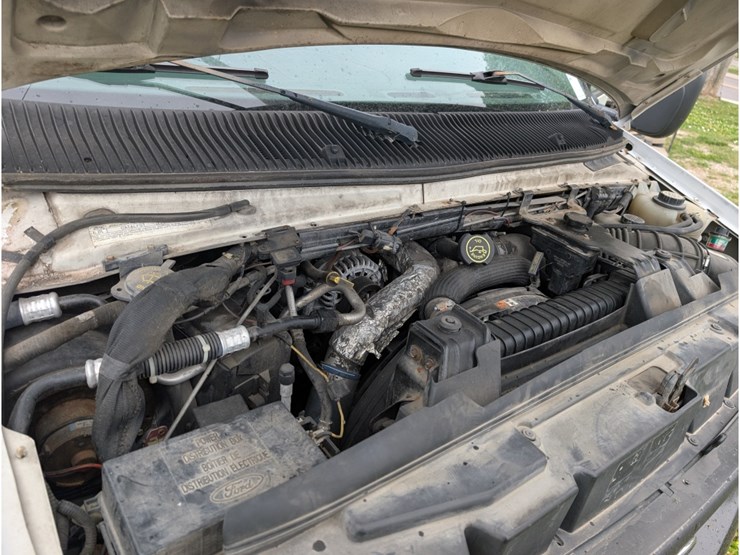 2006-ford-e350-image-9