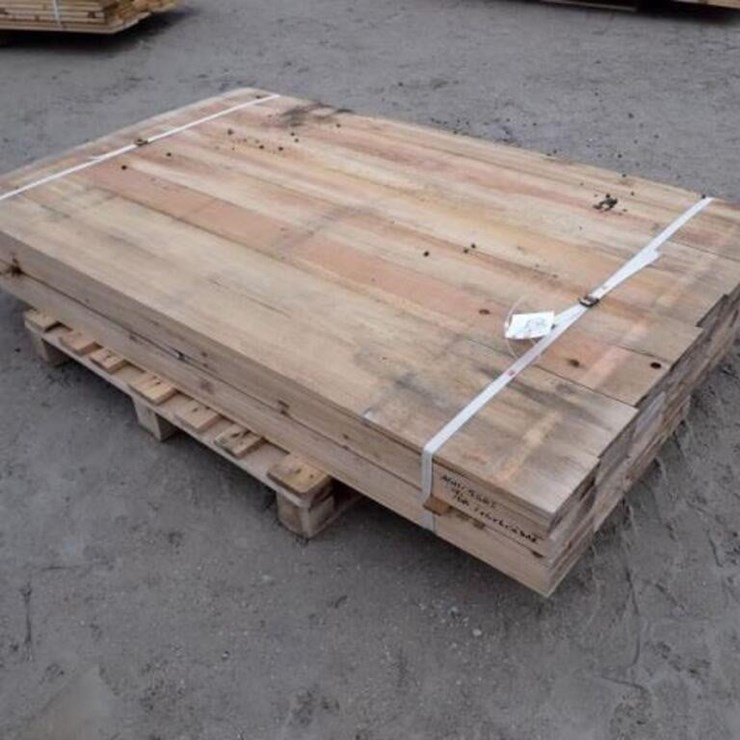 Qty Of (96) 1 In. x 6 In. x 6 Ft Cedar Lumber A511