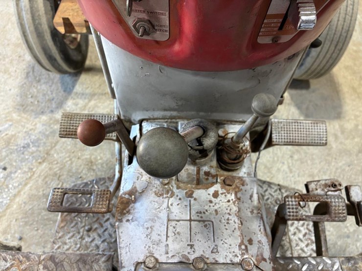 massey-ferguson-super-90-image-24