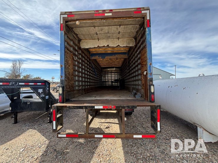 freightliner-fl106-image-12