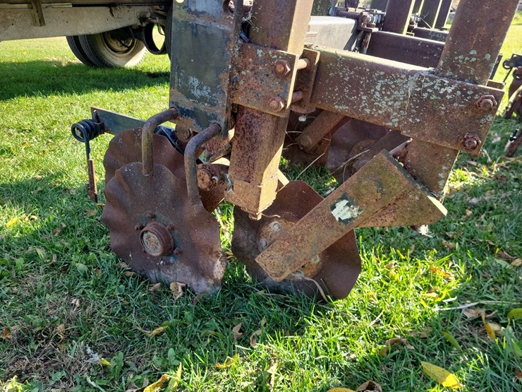 rawson-no-till-coulter-bar---off-of-8r30"-planter-image-11